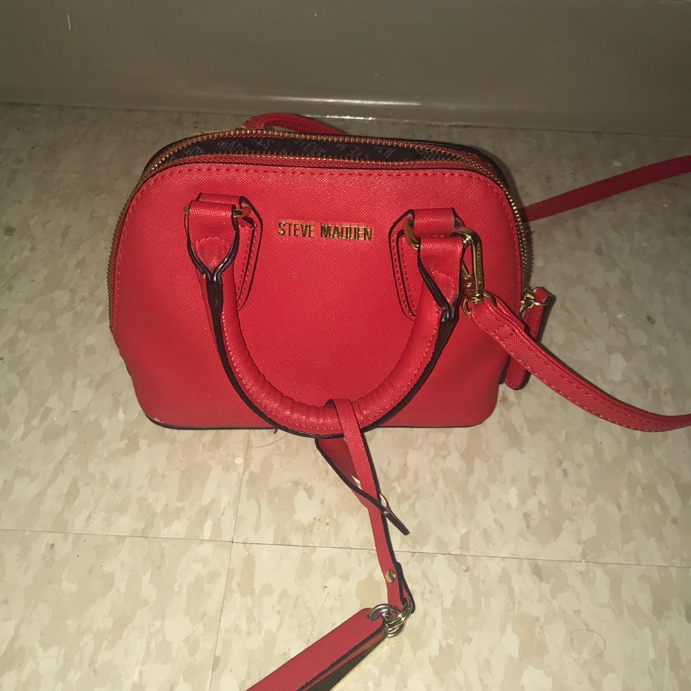 Steve Madden Red small purse
